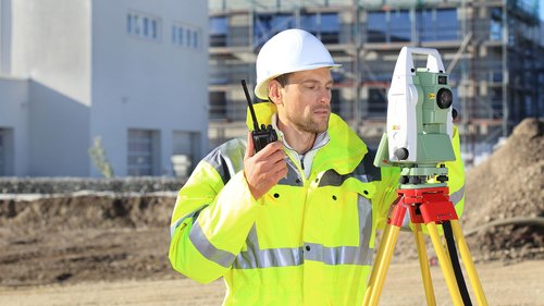 Umschulung zum/zur Vermessungstechniker:in
