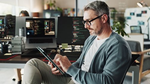Umschulung zum/zur Kaufmann:frau für IT-System-Management